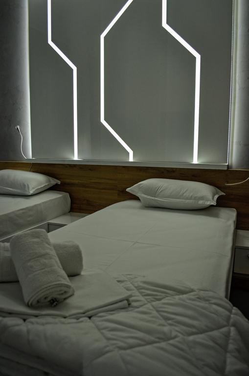 Apartments Good Night Ni Esterno foto